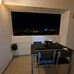 Rocha House شقة *