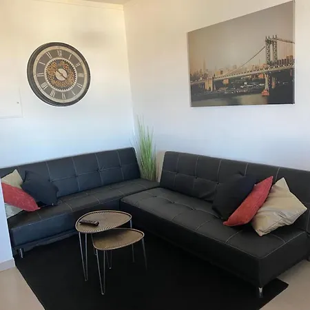 Rocha House Портиман